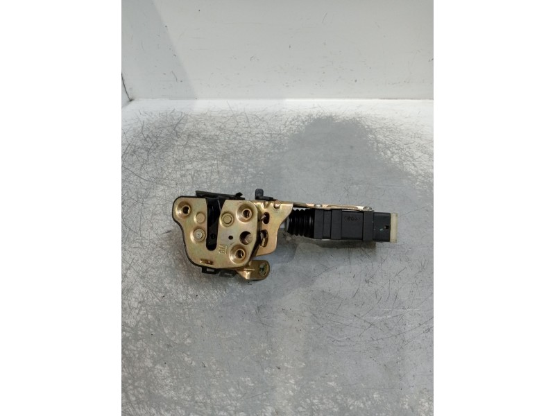 Recambio de motor cierre centralizado trasero izquierdo para saab 900 berlina referencia OEM IAM   