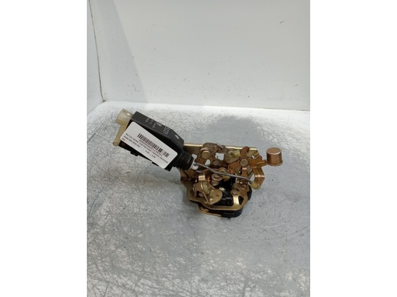 Recambio de motor cierre centralizado trasero izquierdo para saab 900 berlina referencia OEM IAM   