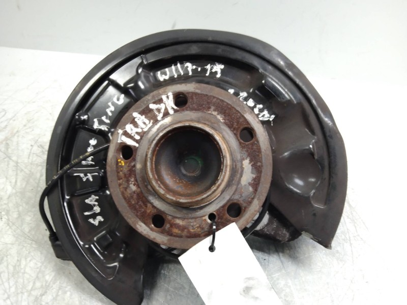 Recambio de mangueta trasera derecha para mercedes clase cla (w117) shooting brake cla 220 d (117.903) referencia OEM IAM   