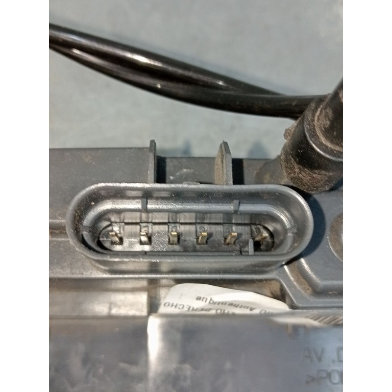 Recambio de motor cierre centralizado delantero derecho para renault megane ii coupe/cabrio authentique referencia OEM IAM  2P 