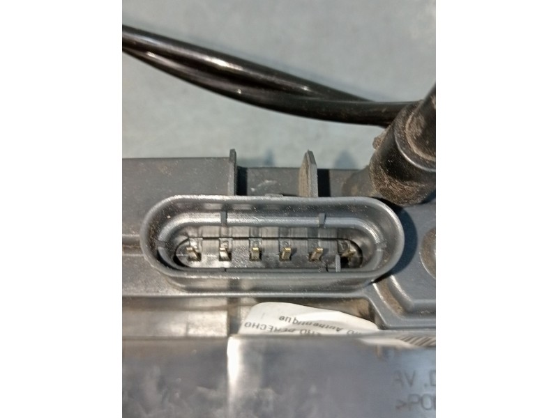 Recambio de motor cierre centralizado delantero derecho para renault megane ii coupe/cabrio authentique referencia OEM IAM  2P 