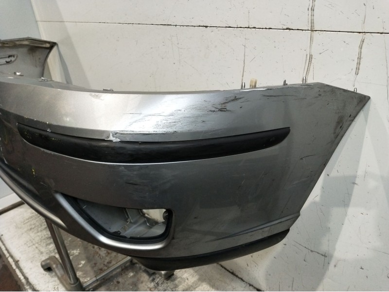 Recambio de paragolpes delantero para ford focus i (daw, dbw) 1.8 tdci referencia OEM IAM  OJO VER FOTOS 