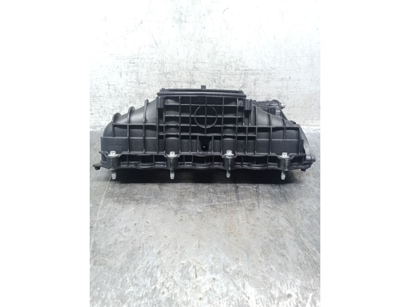 Recambio de colector admision para infiniti q30 2.2 d referencia OEM IAM A6510905737  