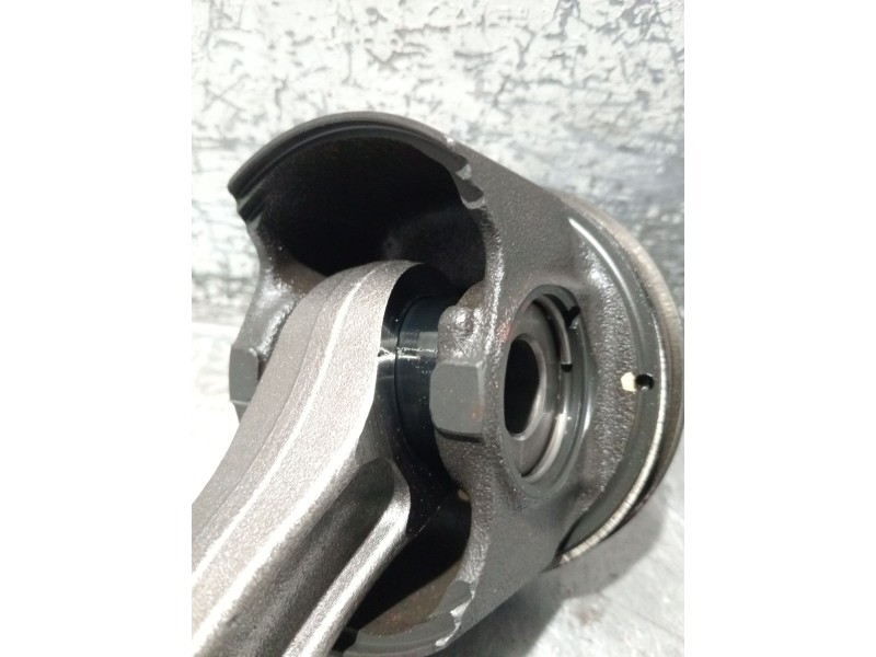 Recambio de piston para fiat ducato caja cerrada 33 (06.2006 =>) referencia OEM IAM Y06B13 06DD 46349131