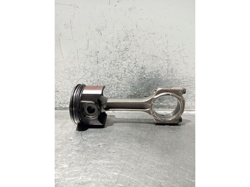 Recambio de piston para fiat ducato caja cerrada 33 (06.2006 =>) referencia OEM IAM Y06B13 06DD 46349131