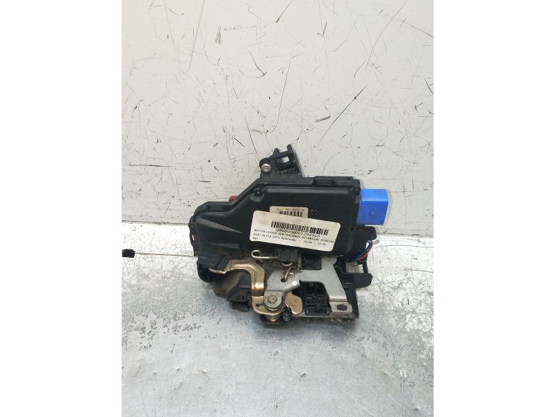 Recambio de motor cierre centralizado delantero derecho para seat altea (5p1) reference referencia OEM IAM   
