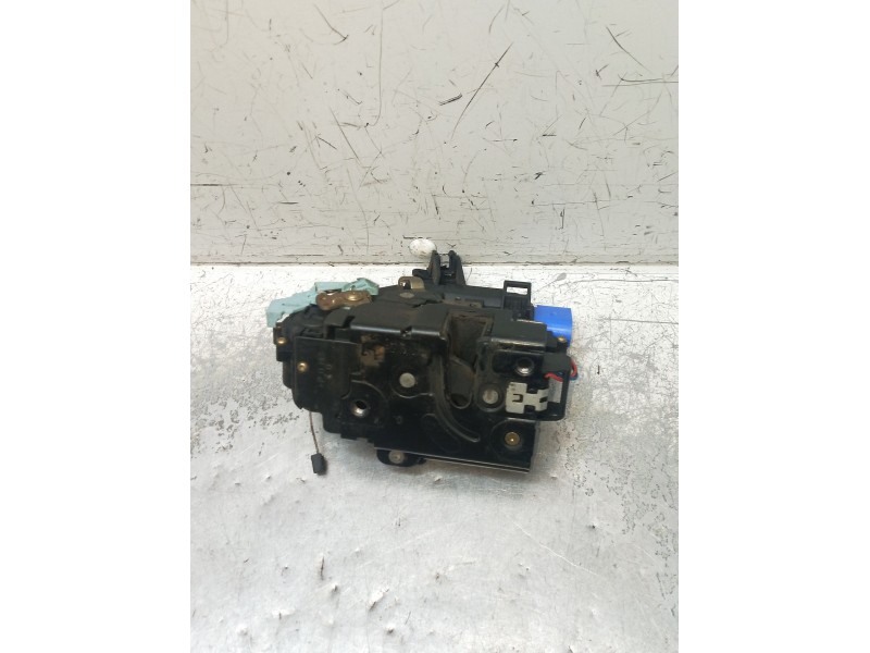 Recambio de motor cierre centralizado delantero izquierdo para skoda octavia berlina (1z3) active referencia OEM IAM   5P