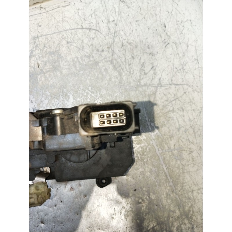 Recambio de motor cierre centralizado delantero derecho para opel corsa d 1.3 16v cdti referencia OEM IAM  3P 