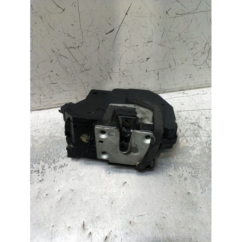 Recambio de motor cierre centralizado delantero derecho para renault clio iii 1.5 dci diesel fap referencia OEM IAM   5P