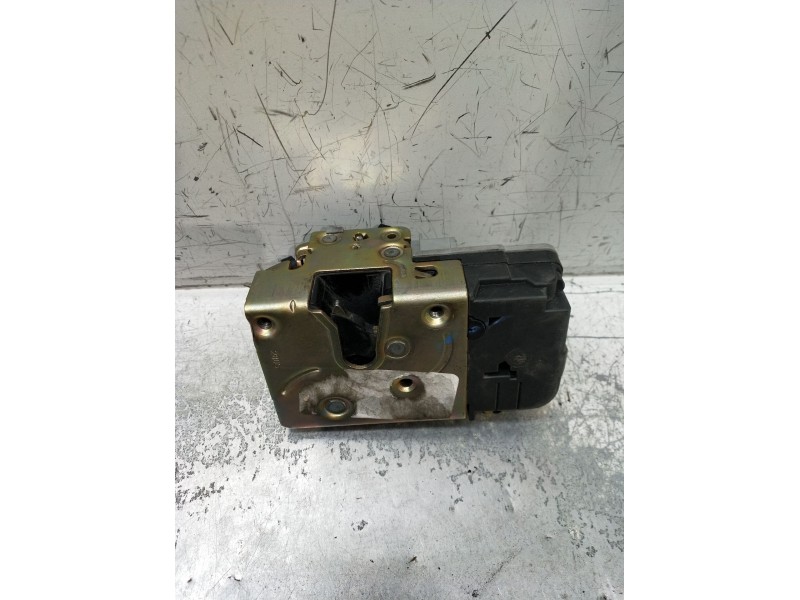 Recambio de motor cierre centralizado trasero izquierdo para peugeot 206 berlina xn referencia OEM IAM   