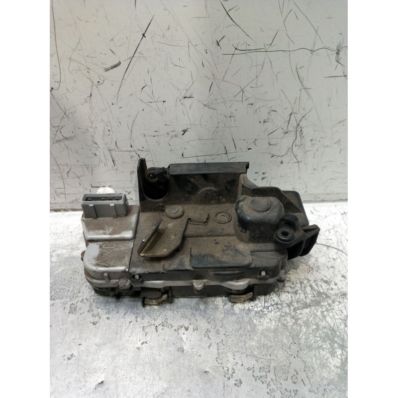 Recambio de motor cierre centralizado trasero derecho para citroën xsara berlina 1.9d seduction referencia OEM IAM  97 