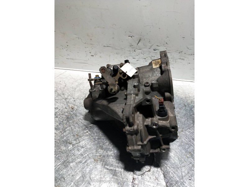 Recambio de caja cambios para mitsubishi colt (cj0) 1600 glx referencia OEM IAM F5M411F8A5 AD5748 