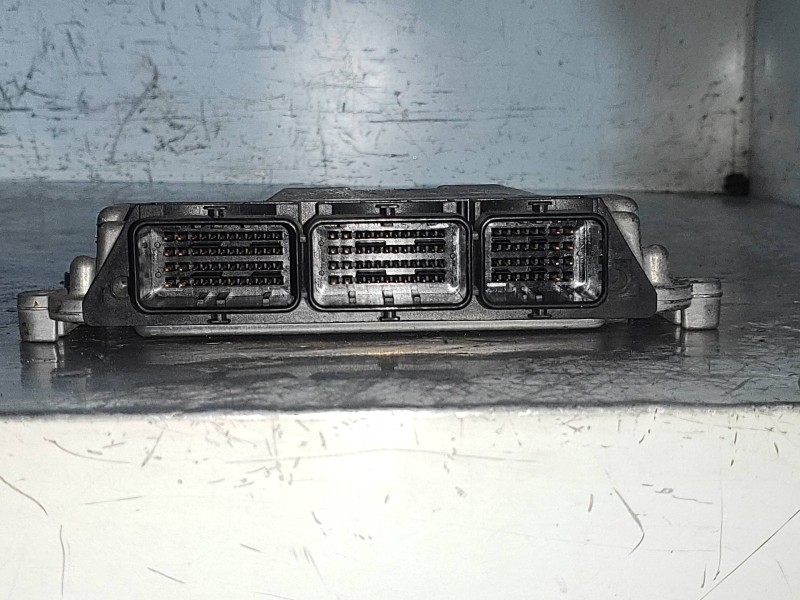 Recambio de centralita motor uce para renault laguna ii (bg0) confort dynamique referencia OEM IAM 0281012199 8200520036 8200589