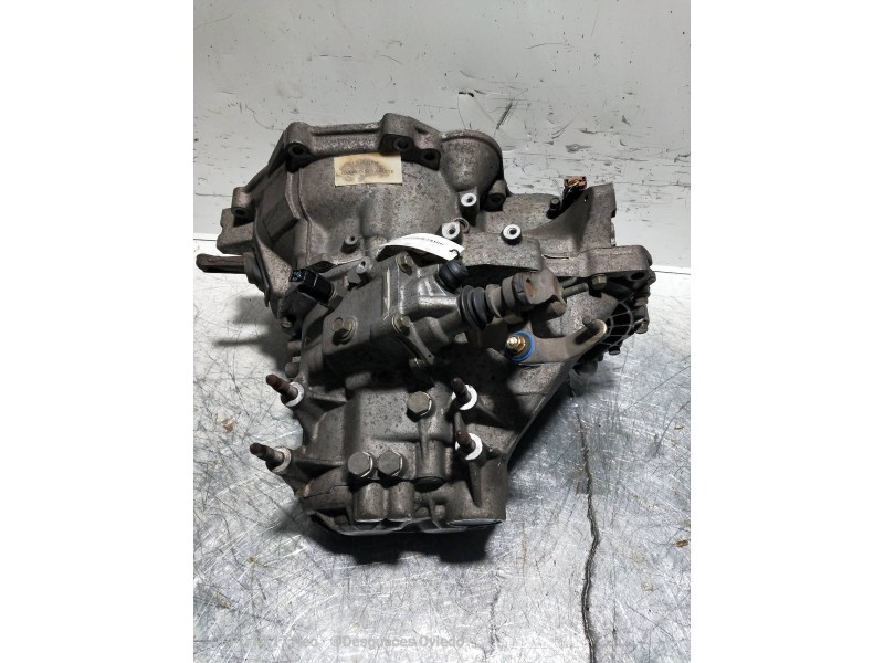 Recambio de caja cambios para mitsubishi colt (cj0) 1600 glx referencia OEM IAM F5M411F8A5 AD5748 