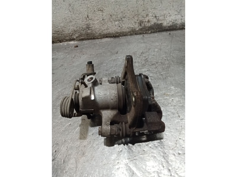 Recambio de pinza freno trasera izquierda para volkswagen passat b5.5 (3b3) 1.9 tdi referencia OEM IAM   