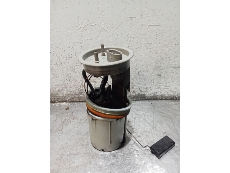 Recambio de bomba combustible para volkswagen passat b5.5 (3b3) 1.9 tdi referencia OEM IAM 220212010002 3B0919050B 