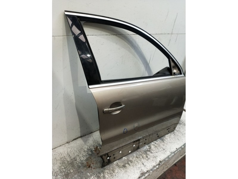 Recambio de puerta delantera derecha para volkswagen tiguan (5n_) 2.0 tdi referencia OEM IAM  5P VER FOTOS