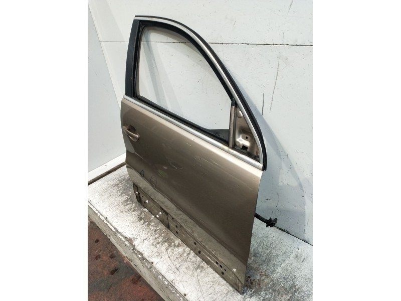 Recambio de puerta delantera derecha para volkswagen tiguan (5n_) 2.0 tdi referencia OEM IAM  5P VER FOTOS