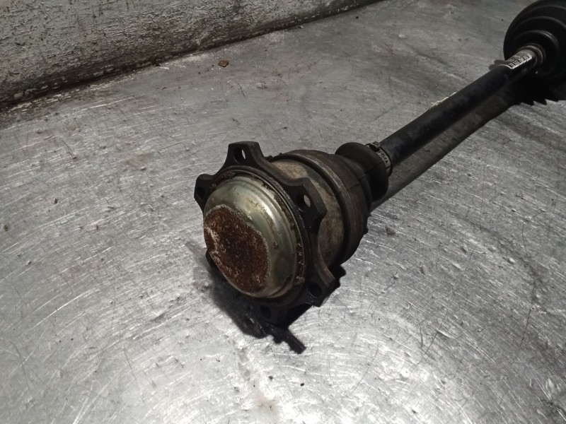 Recambio de transmision delantera izquierda para volkswagen passat b5.5 (3b3) 1.9 tdi referencia OEM IAM 800407271EL  