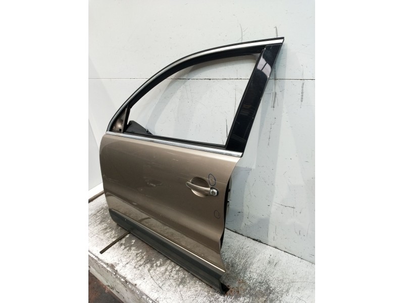 Recambio de puerta delantera izquierda para volkswagen tiguan (5n_) 2.0 tdi referencia OEM IAM VER FOTOS 5P 