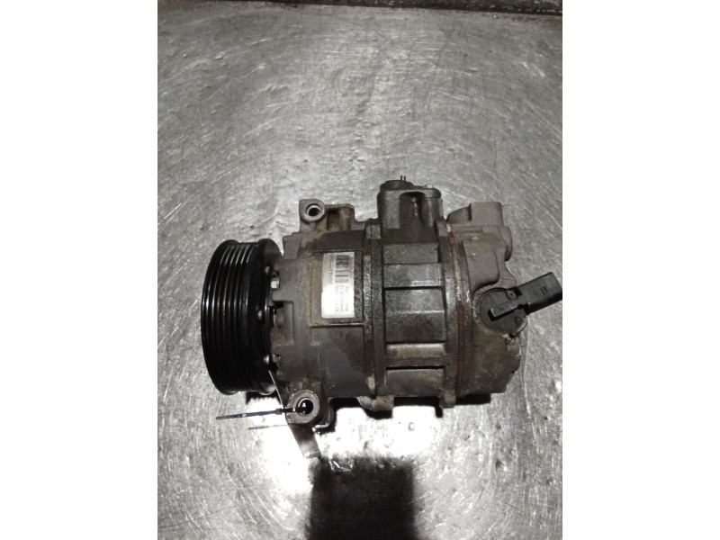 Recambio de compresor aire acondicionado para volkswagen golf vi (5k1) 2.0 tdi referencia OEM IAM 7SEU16C  