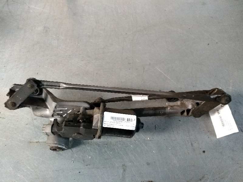 Recambio de motor limpia delantero para mazda premacy (cp) td active referencia OEM IAM 8492007123 CB07 