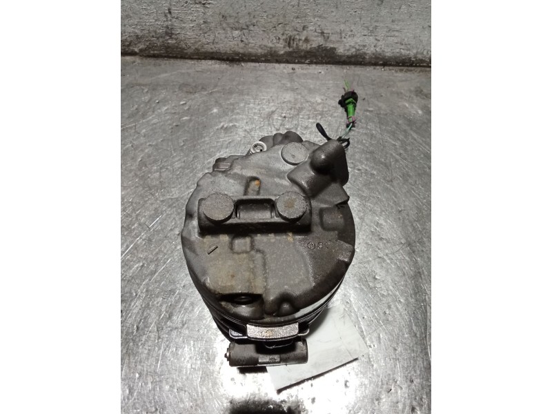 Recambio de compresor aire acondicionado para volkswagen passat b5.5 (3b3) 1.9 tdi referencia OEM IAM   