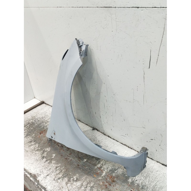 Recambio de aleta delantera derecha para renault clio iii (br0/1, cr0/1) 1.5 dci (br0h, cr0h, cr1s, br1s) referencia OEM IAM   