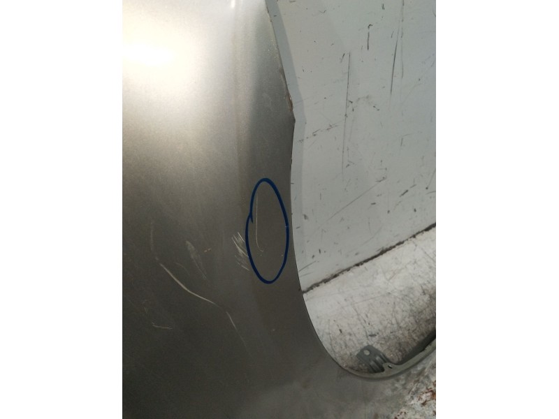 Recambio de aleta trasera derecha para toyota avensis (_t25_) 1.8 (zzt251_) referencia OEM IAM VER FOTOS  