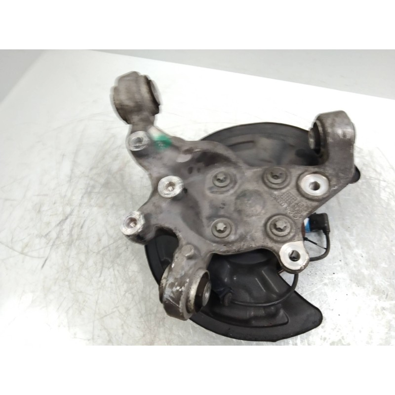 Recambio de mangueta trasera izquierda para mercedes clase cla (w117) shooting brake cla 220 d (117.903) referencia OEM IAM   