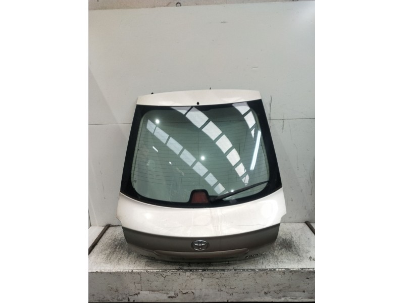 Recambio de porton trasero para toyota avensis (_t25_) 1.8 (zzt251_) referencia OEM IAM  5P 