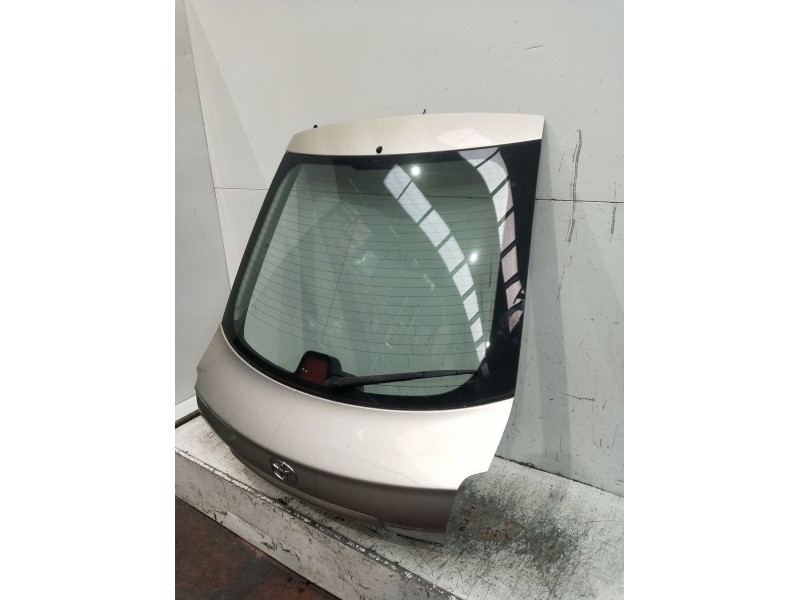 Recambio de porton trasero para toyota avensis (_t25_) 1.8 (zzt251_) referencia OEM IAM  5P 