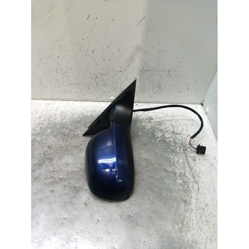 Recambio de retrovisor derecho para volkswagen passat b5.5 (3b3) 1.9 tdi referencia OEM IAM  ELÉCTRICO 