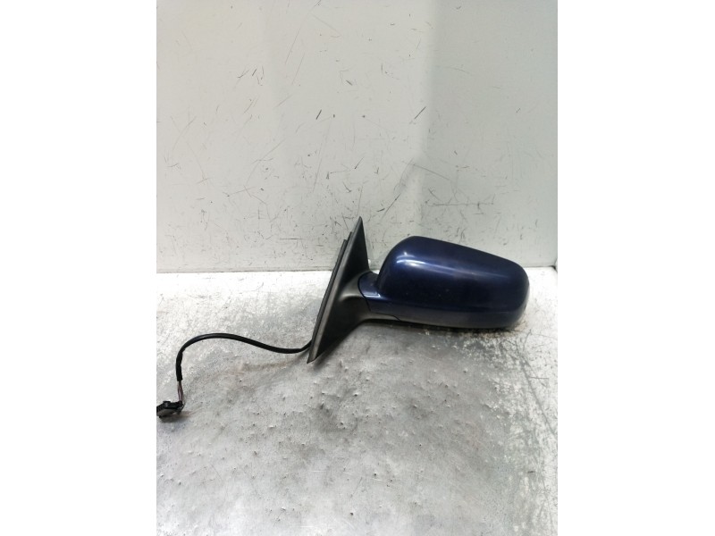Recambio de retrovisor izquierdo para volkswagen passat b5.5 (3b3) 1.9 tdi referencia OEM IAM  ELECTRICO 