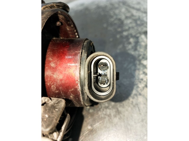 Recambio de faro antiniebla izquierdo para toyota avensis (_t25_) 1.8 (zzt251_) referencia OEM IAM   