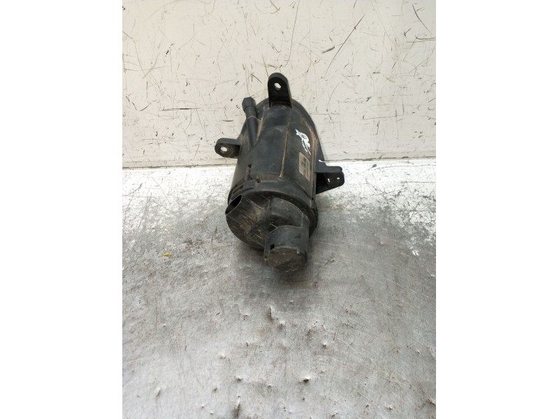 Recambio de faro antiniebla derecho para volkswagen passat b5.5 (3b3) 1.9 tdi referencia OEM IAM 3B7941700  