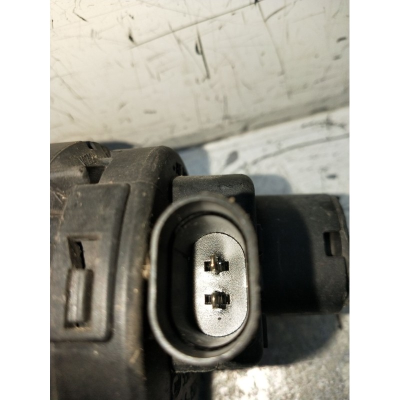 Recambio de faro antiniebla derecho para volkswagen passat b5.5 (3b3) 1.9 tdi referencia OEM IAM 3B7941700  