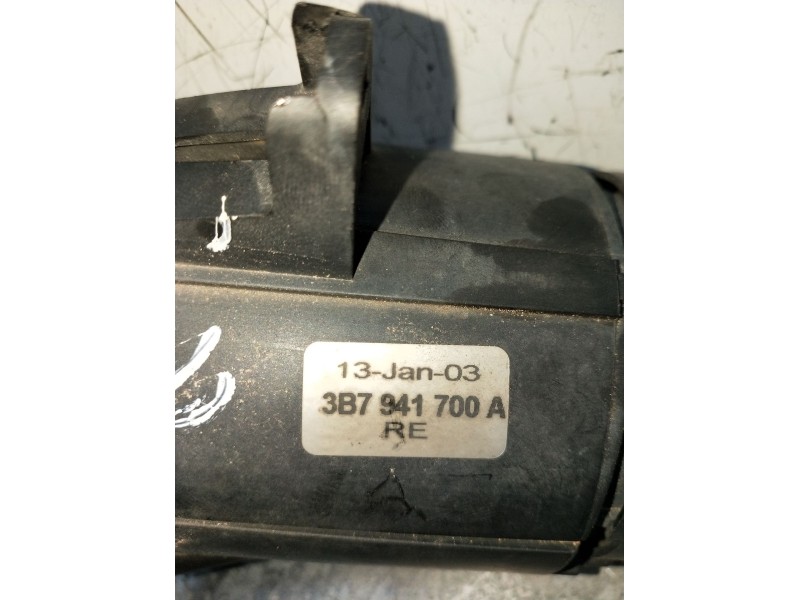 Recambio de faro antiniebla derecho para volkswagen passat b5.5 (3b3) 1.9 tdi referencia OEM IAM 3B7941700  