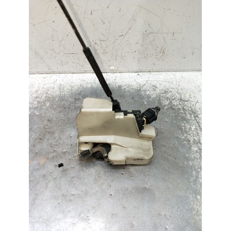 Recambio de motor cierre centralizado delantero derecho para volkswagen passat b5.5 (3b3) 1.9 tdi referencia OEM IAM  5P 