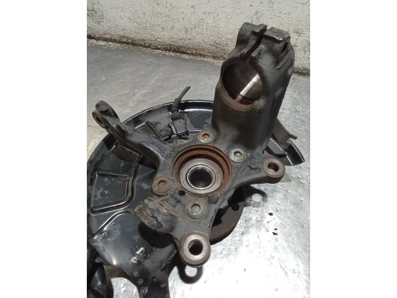 Recambio de mangueta delantera izquierda para volkswagen tiguan (5n_) 2.0 tdi referencia OEM IAM   