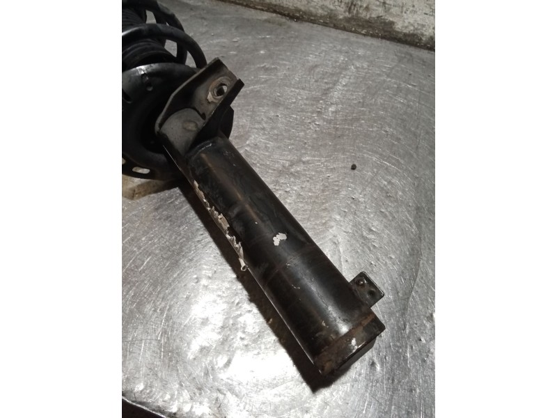 Recambio de amortiguador delantero izquierdo para volkswagen tiguan (5n_) 2.0 tdi referencia OEM IAM   