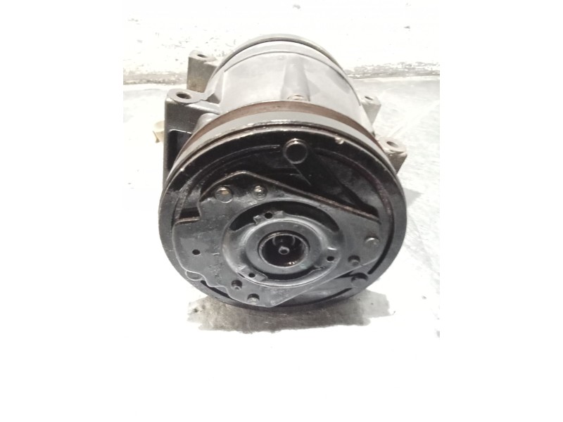 Recambio de compresor aire acondicionado para daewoo lanos (klat) 1.6 16v referencia OEM IAM 700718  