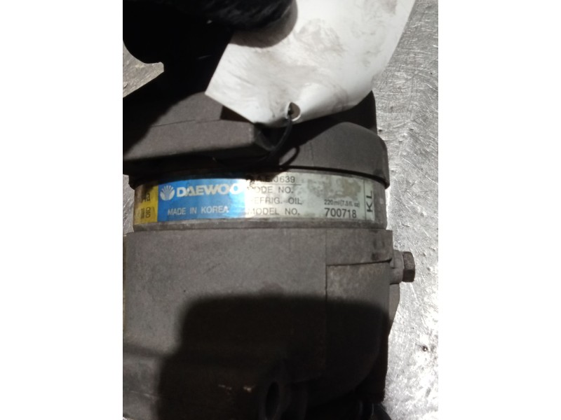 Recambio de compresor aire acondicionado para daewoo lanos (klat) 1.6 16v referencia OEM IAM 700718  