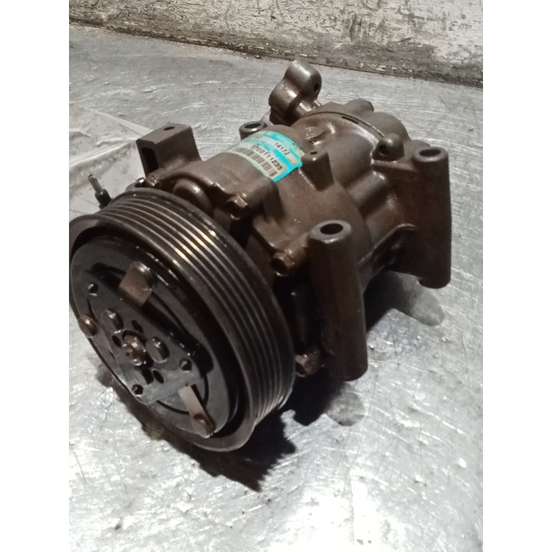 Recambio de compresor aire acondicionado para renault kangoo express (fc0/1_) 1.9 dci 4x4 (fc0v) referencia OEM IAM 7700111235  