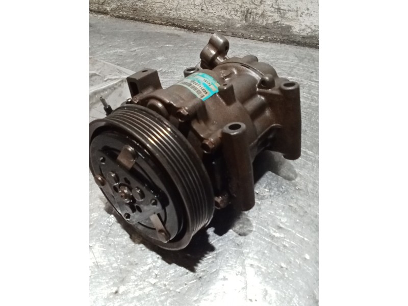 Recambio de compresor aire acondicionado para renault kangoo express (fc0/1_) 1.9 dci 4x4 (fc0v) referencia OEM IAM 7700111235  
