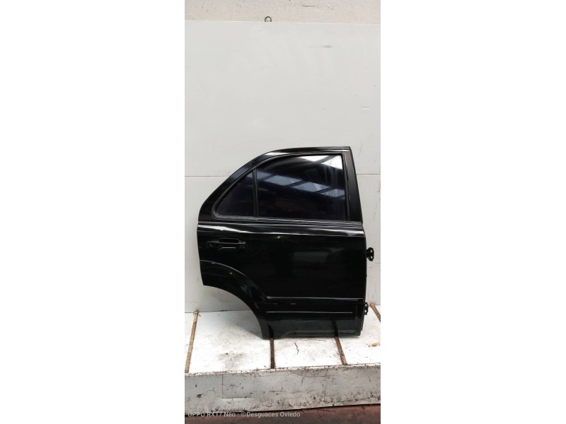 Recambio de puerta trasera derecha para kia sorento 2.5 crdi referencia OEM IAM   5P