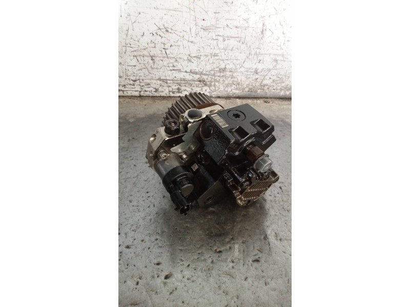 Recambio de bomba inyeccion para chrysler voyager (rg) 2.8 crd grand voyager limited referencia OEM IAM 0445010034  BOSCH