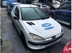 peugeot 206 berlina del año 2002