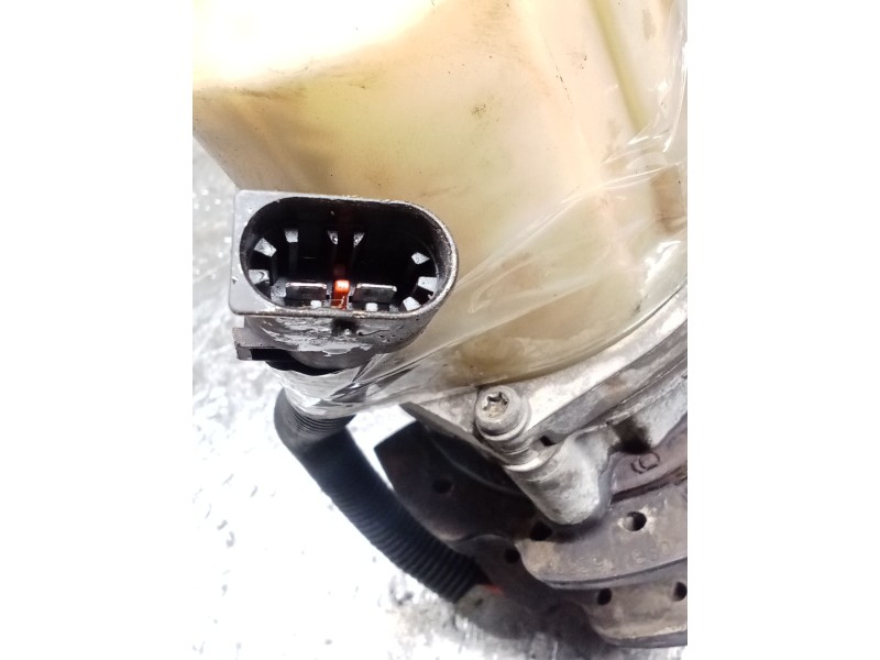 Recambio de bomba direccion para peugeot 205 ii (20a/c) 1.7 diesel referencia OEM IAM 9642245180  