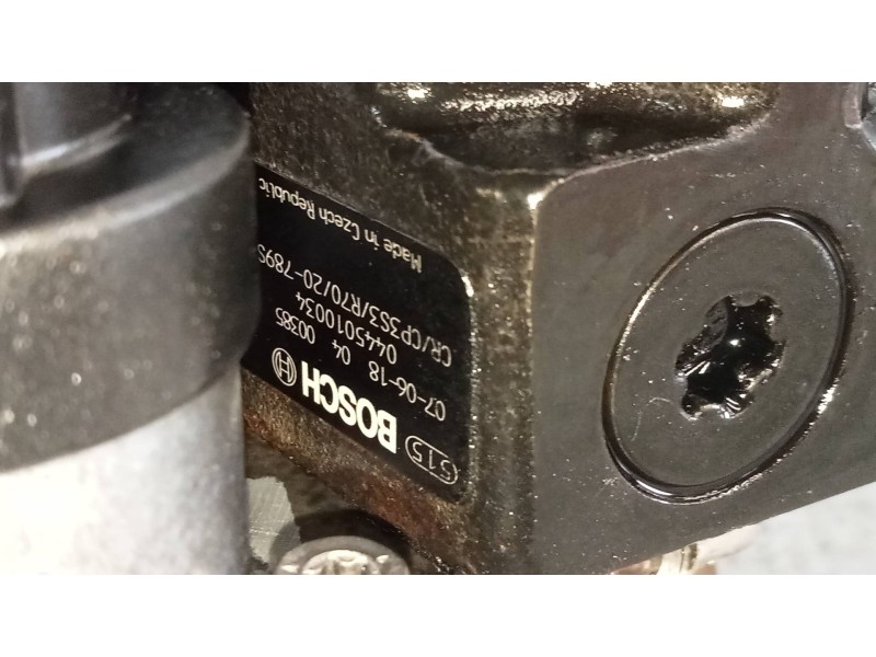 Recambio de bomba inyeccion para chrysler voyager (rg) 2.8 crd grand voyager limited referencia OEM IAM 0445010034  BOSCH